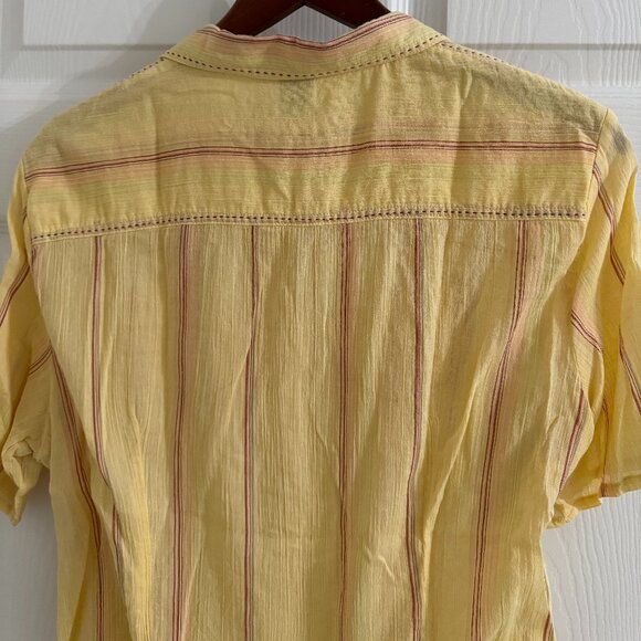 GAP Women's Button Down Shirt, Size XL - Picture 7 of 11